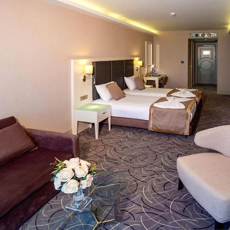 The Conforium Hotel วาน ภายนอก รูปภาพ