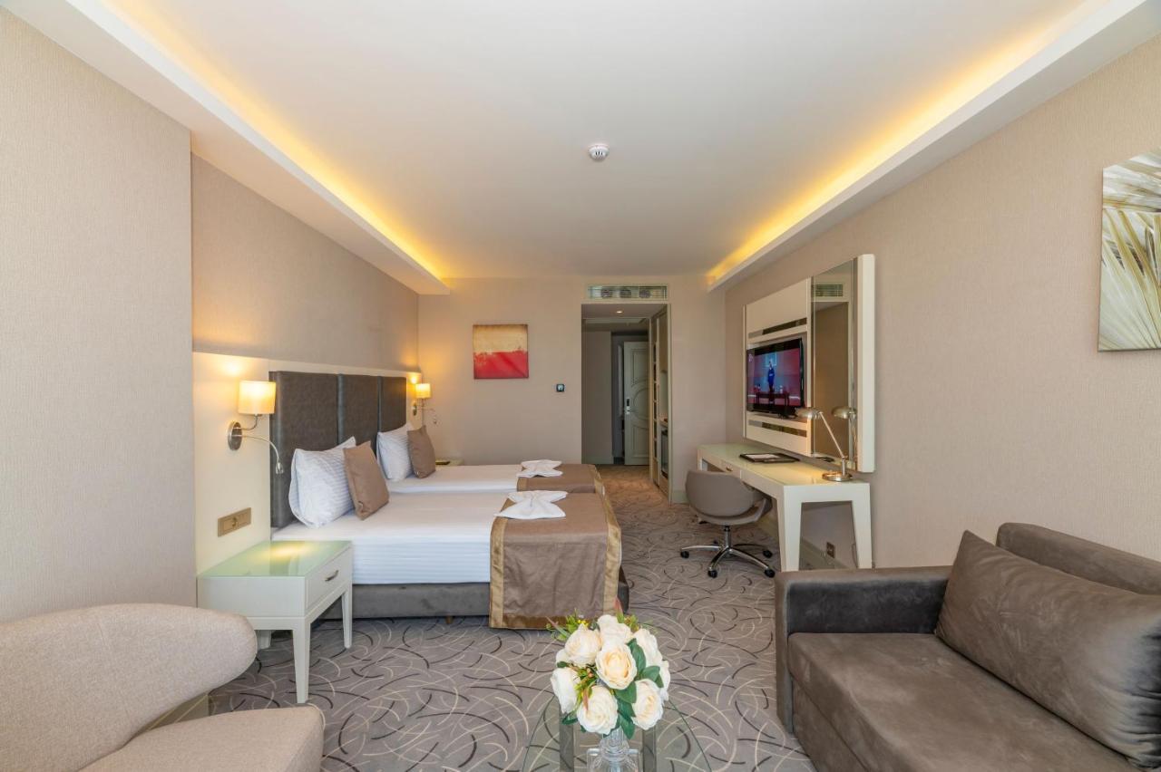The Conforium Hotel วาน ภายนอก รูปภาพ