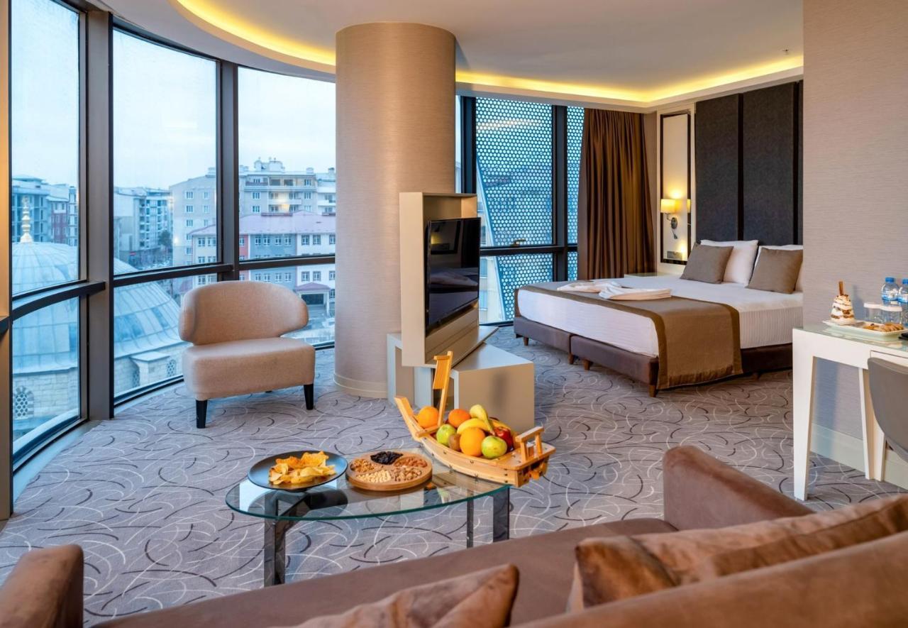 The Conforium Hotel วาน ภายนอก รูปภาพ