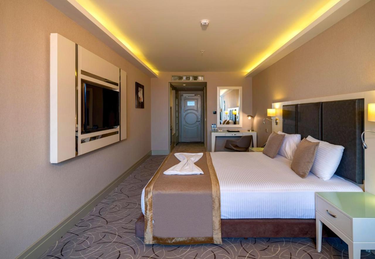 The Conforium Hotel วาน ภายนอก รูปภาพ