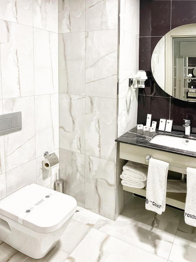 The Conforium Hotel วาน ภายนอก รูปภาพ