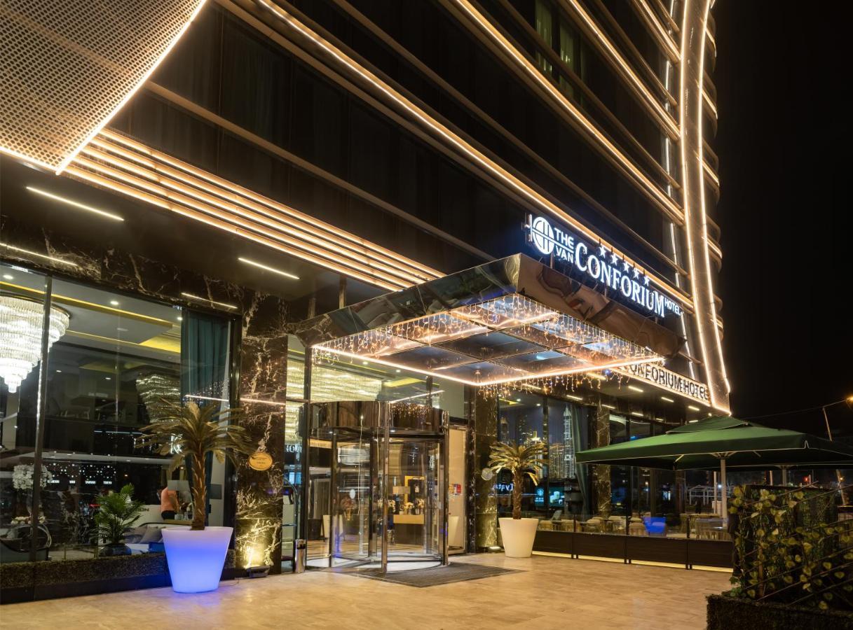 The Conforium Hotel วาน ภายนอก รูปภาพ