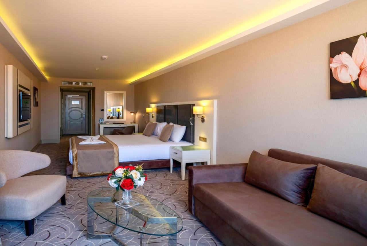 The Conforium Hotel วาน ภายนอก รูปภาพ