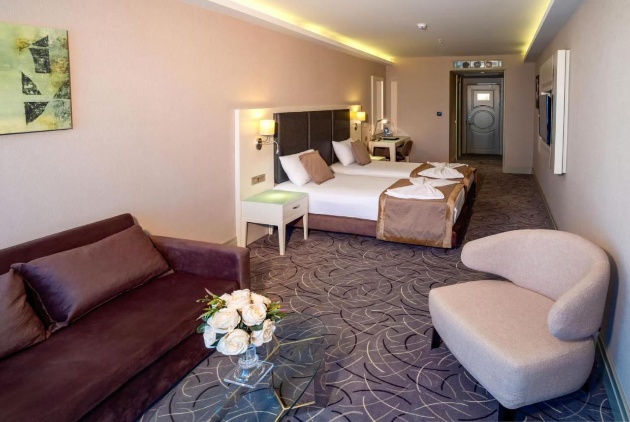 The Conforium Hotel วาน ภายนอก รูปภาพ