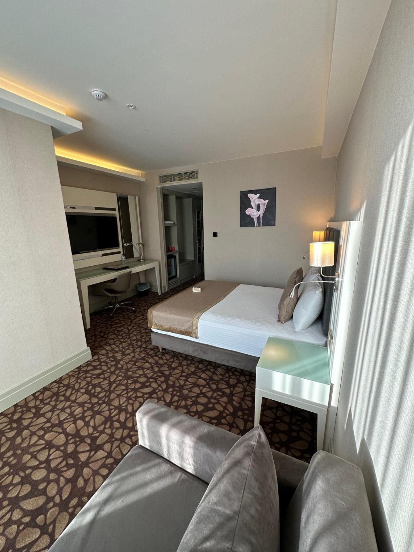 The Conforium Hotel วาน ภายนอก รูปภาพ